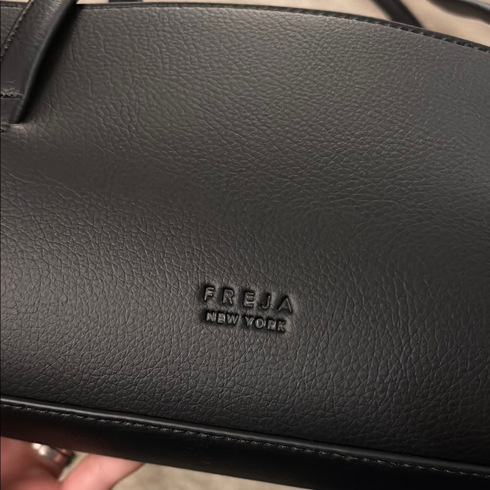 Freja Caroline Black bag - Picture 2 of 5
